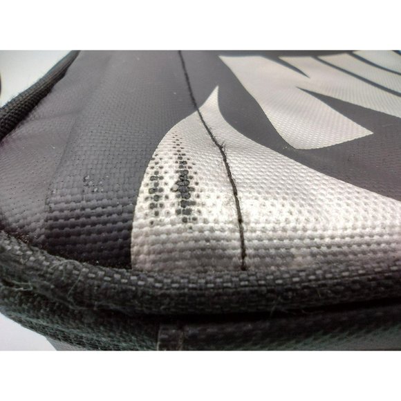 Nike Hard Plastic Liner Insulated Lunchbox w/ Handle Zippers 10 Inch Holds Food - Picture 6 of 13